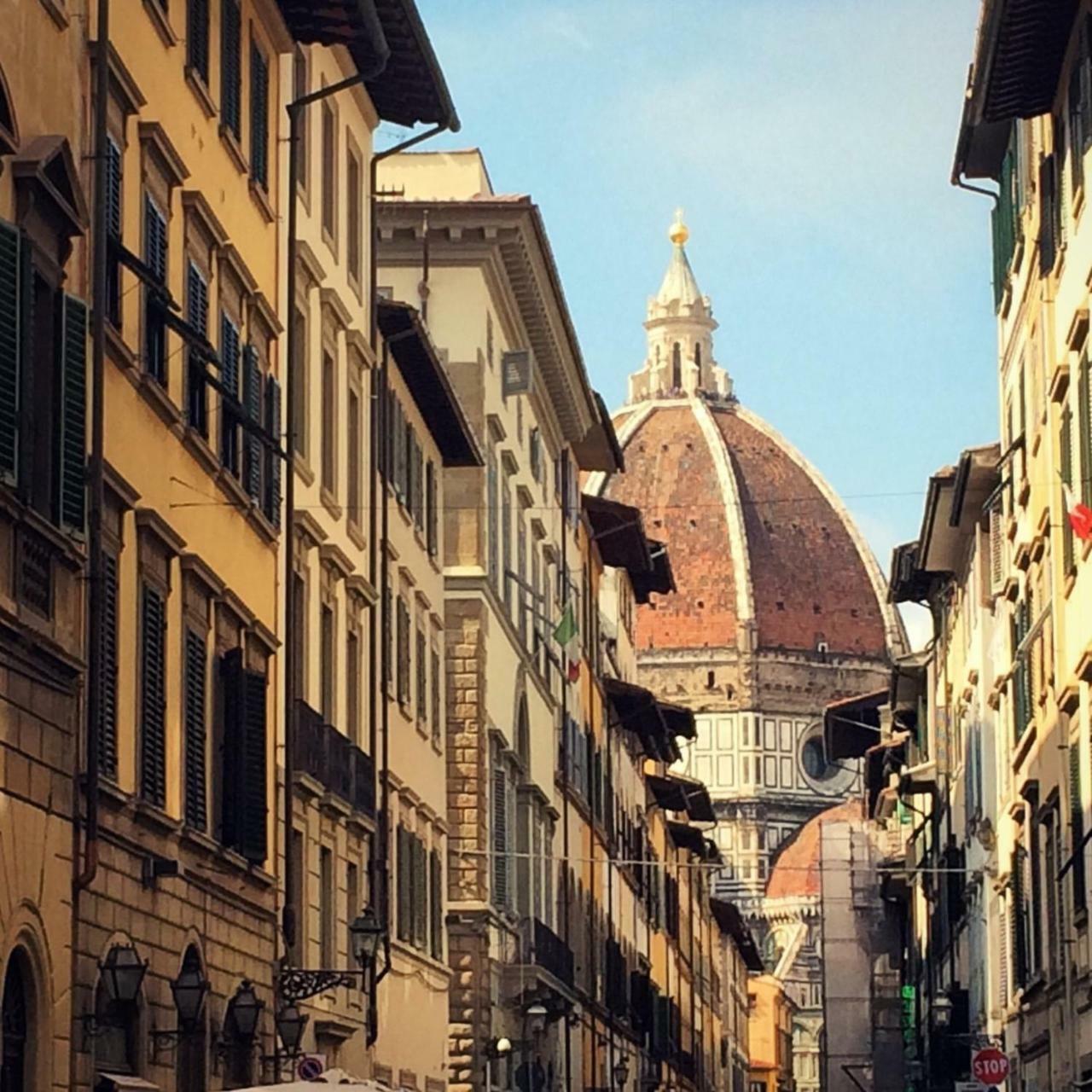 In Florence Guesthouse ภายนอก รูปภาพ
